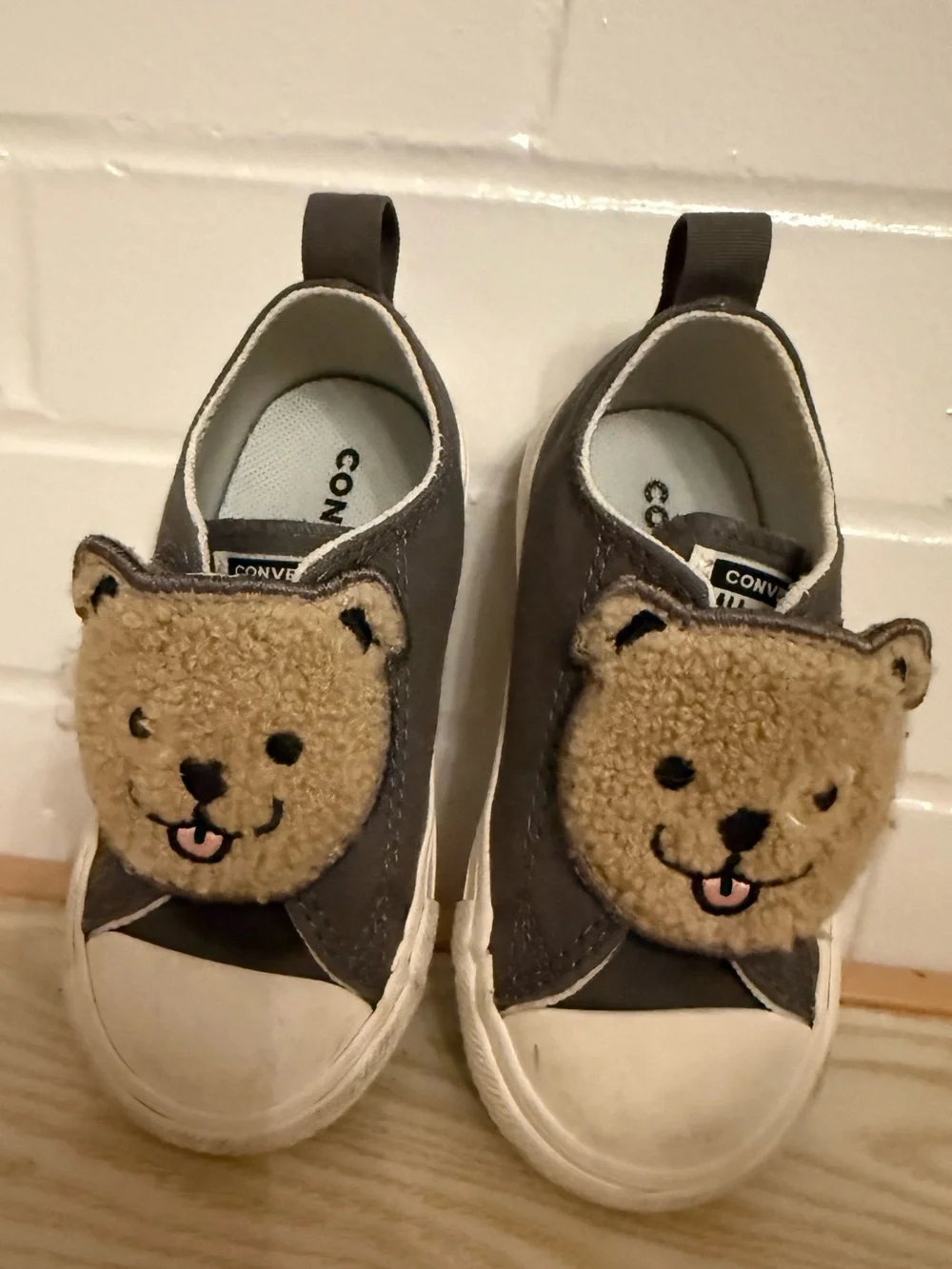 Converse Kids Gray Slip-On Velcro Sneakers with Tan Bear Face